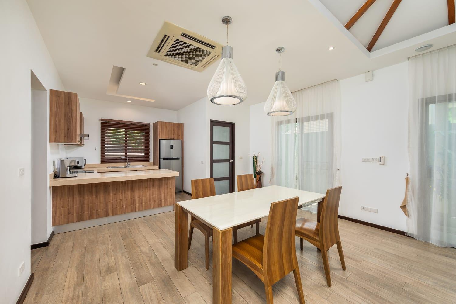 Villa Bond| 3 Bedrooms | Private Pool | 3 Min To Naiharn Beach Rawai Esterno foto